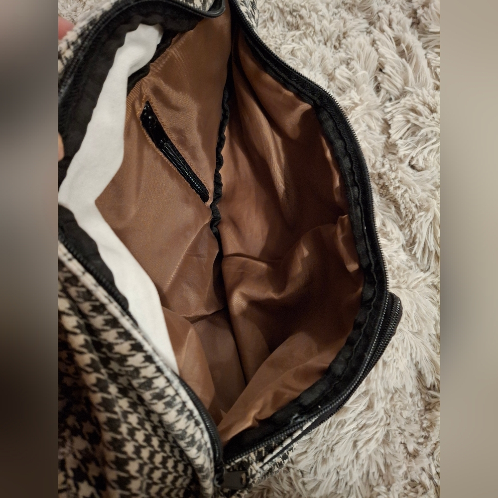 Kavu Rope Sling Bag - Picture 5 of 8